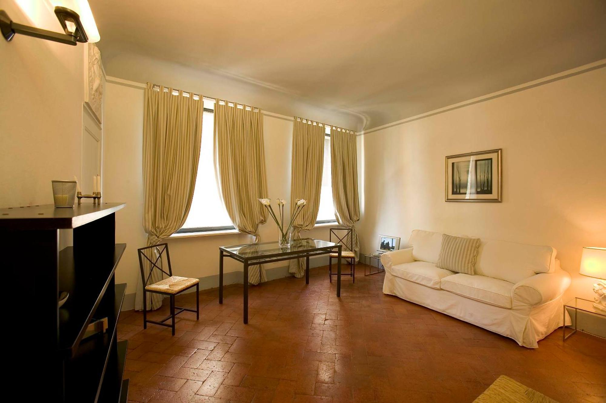 Palazzo Bianchini Apartment
